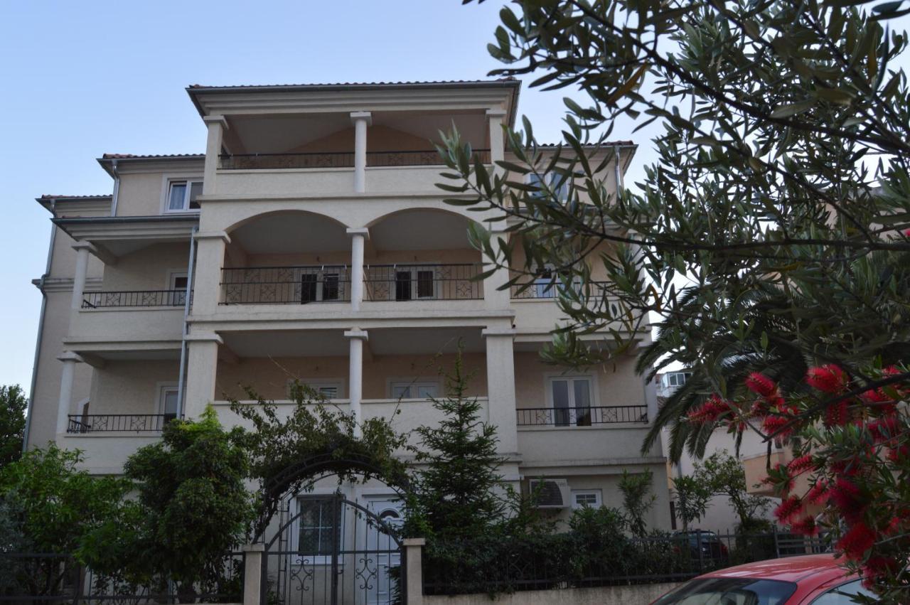 Vila Maslina Guesthouse Budva Exterior photo