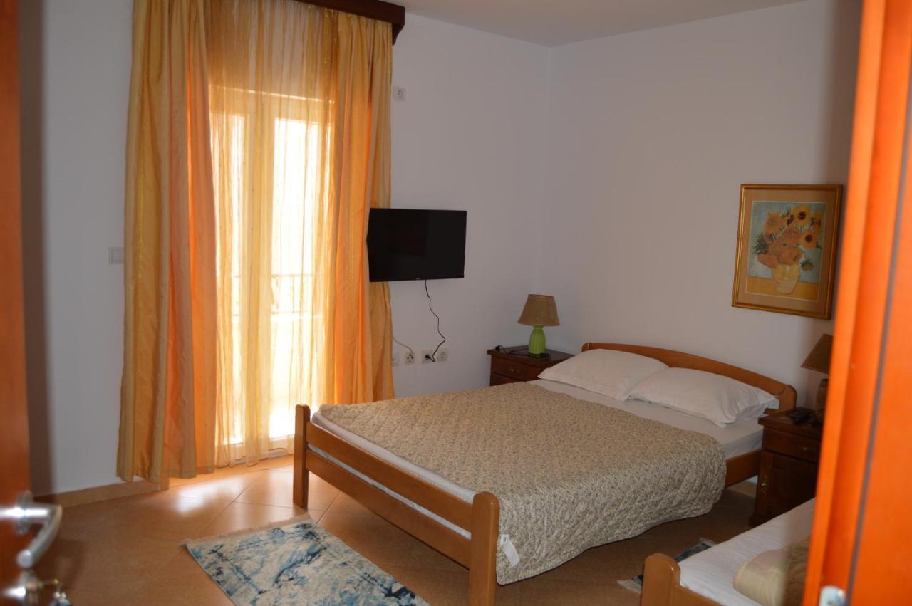 Vila Maslina Guesthouse Budva Exterior photo