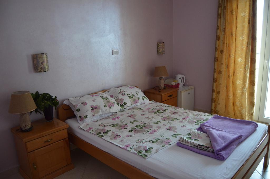 Vila Maslina Guesthouse Budva Exterior photo